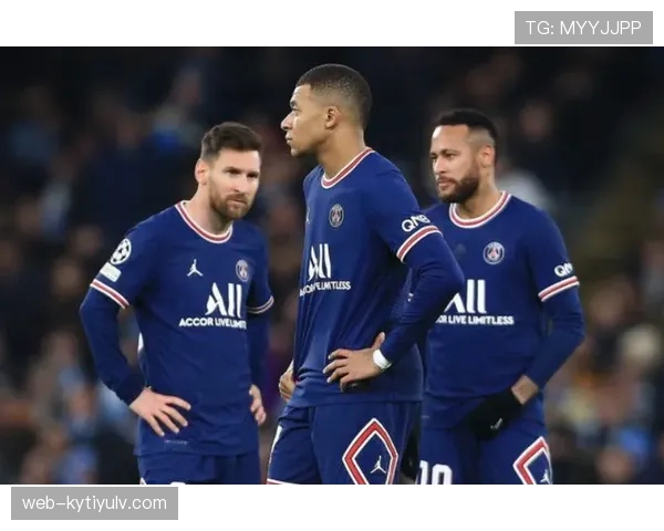 巴尔韦德在曼城对阵利物浦关键战中的表现解析